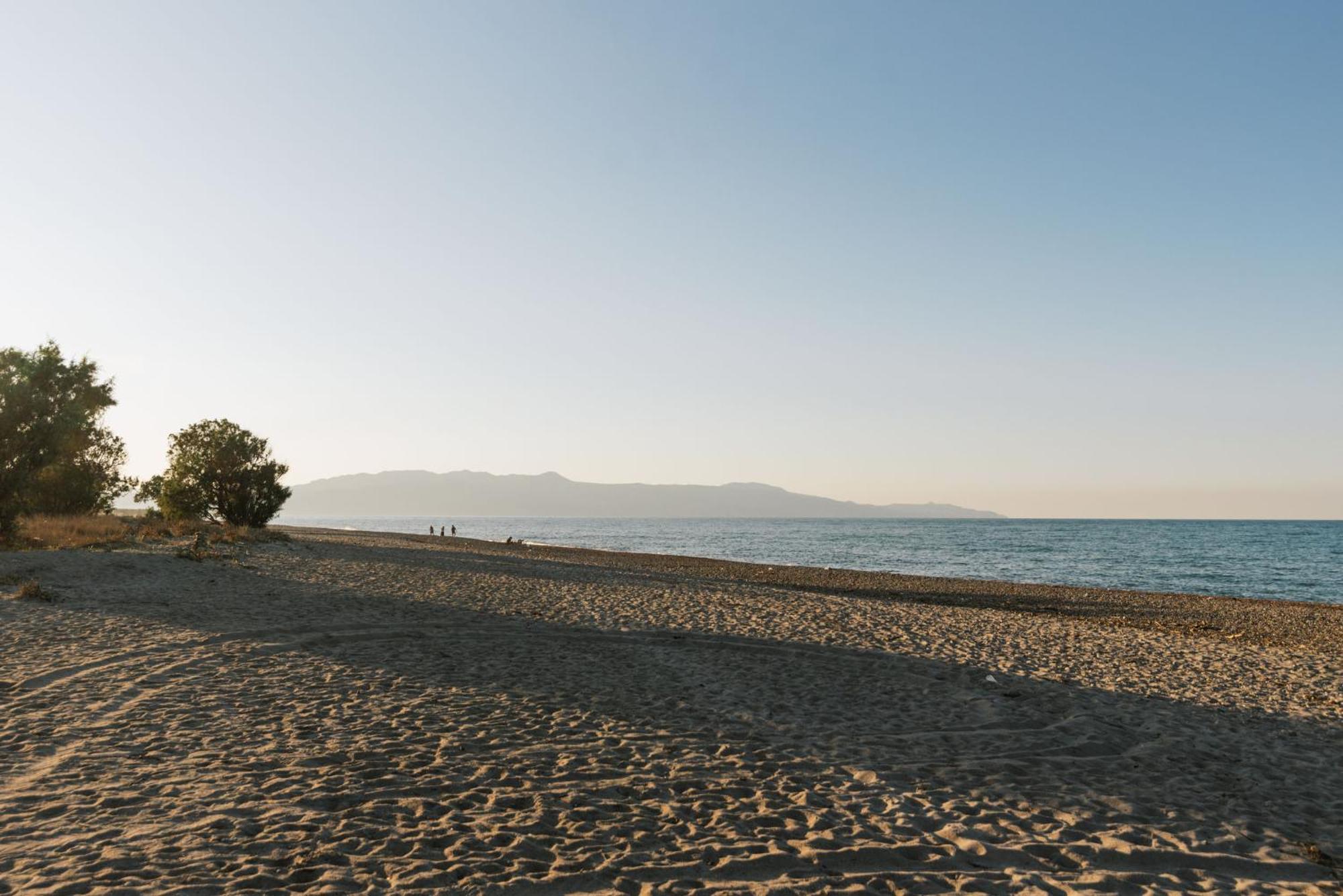 Wooden Beach House Villa Gerani  Exterior foto